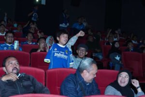 Nobar Biru