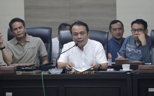 Rumah Sakit Jiwa - Ami Fahmi rumah sakit jiwa
